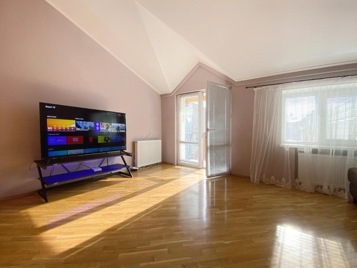 לבוב Grand Apartments On Rynok Square מראה חיצוני תמונה