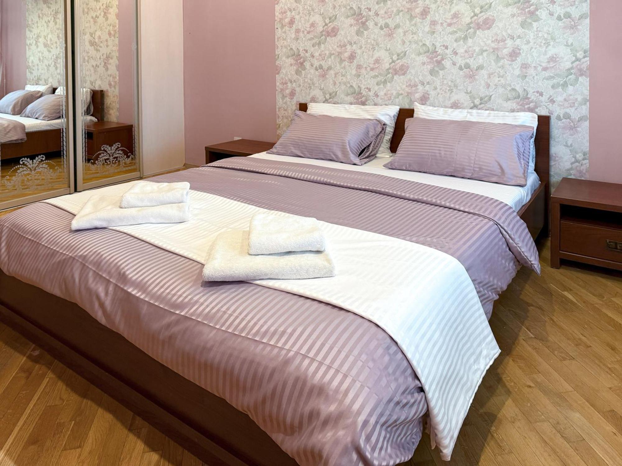 לבוב Grand Apartments On Rynok Square מראה חיצוני תמונה