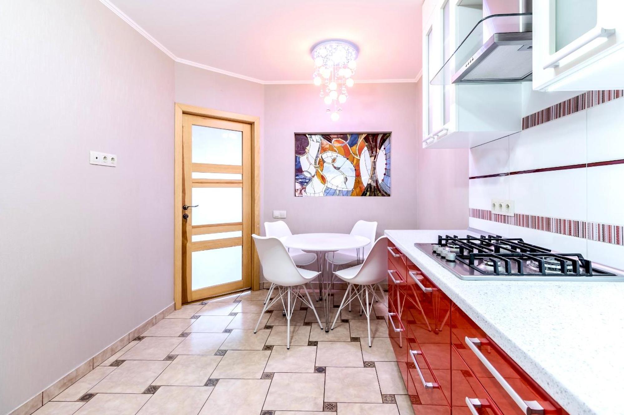 לבוב Grand Apartments On Rynok Square מראה חיצוני תמונה