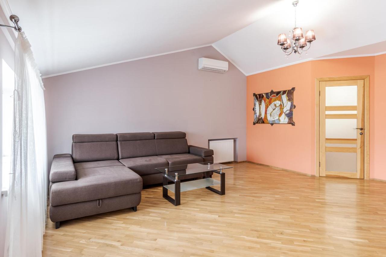 לבוב Grand Apartments On Rynok Square מראה חיצוני תמונה