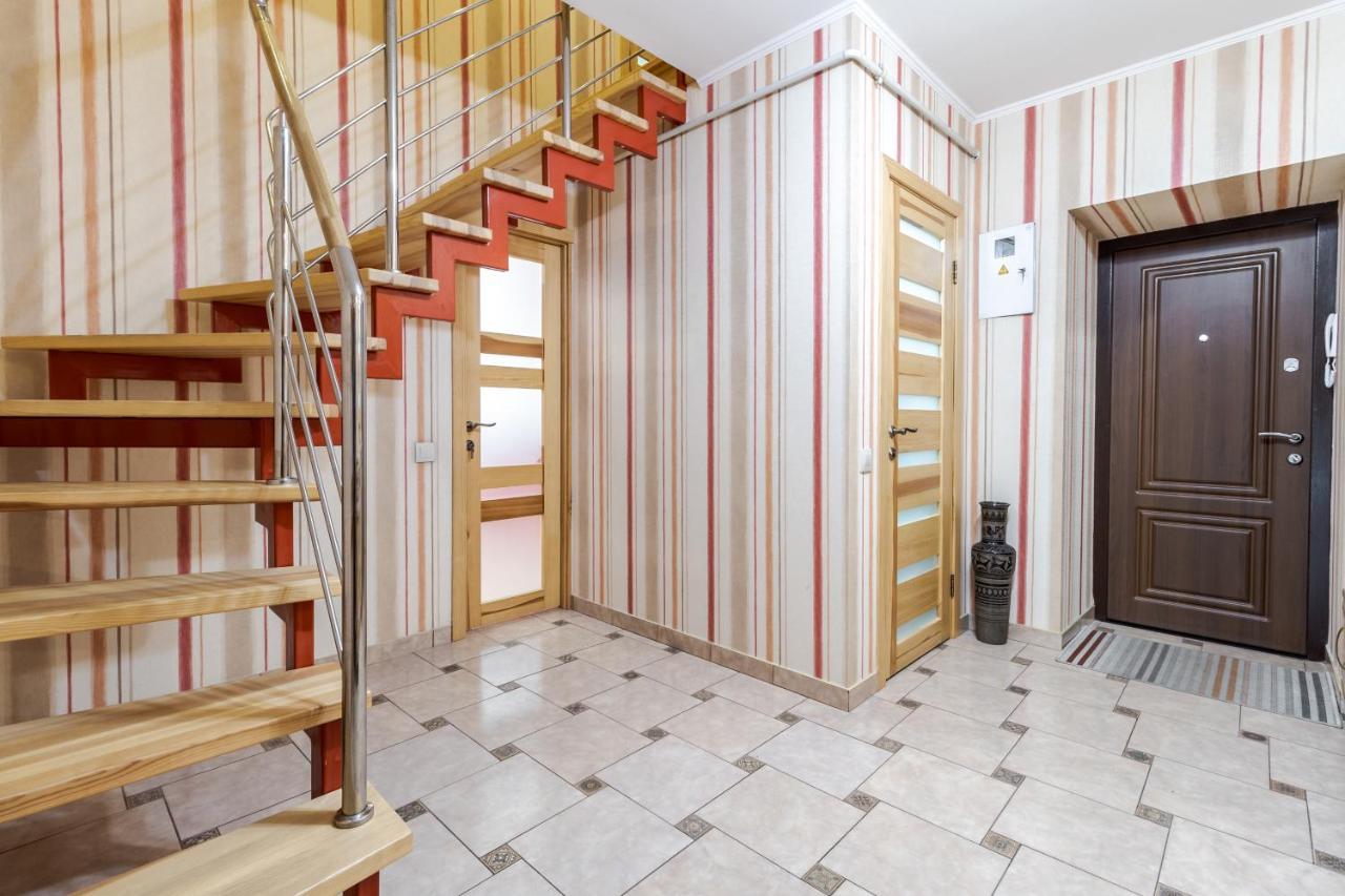 לבוב Grand Apartments On Rynok Square מראה חיצוני תמונה
